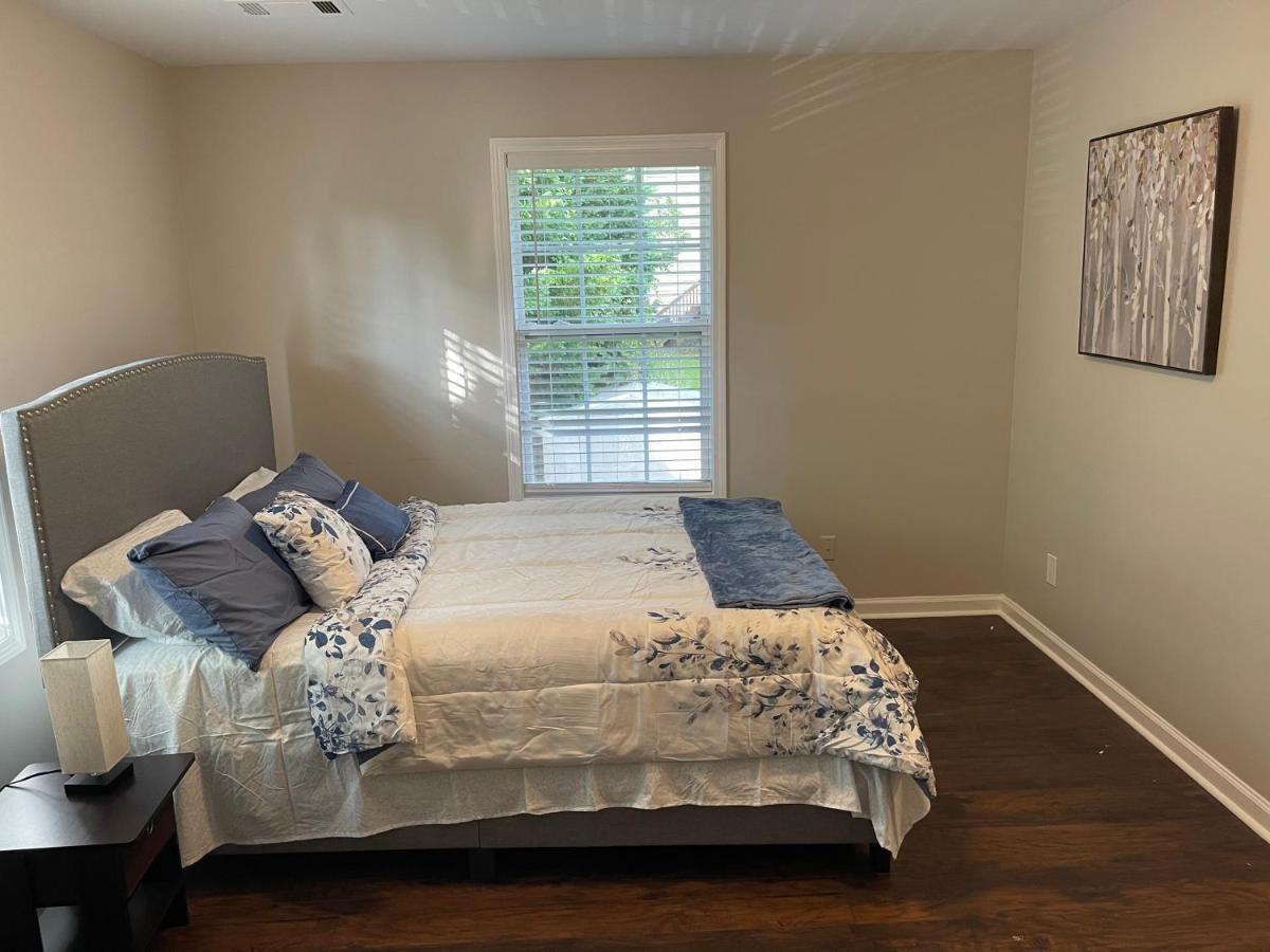 Villa Stylish And Cozy Retreat Buford Esterno foto